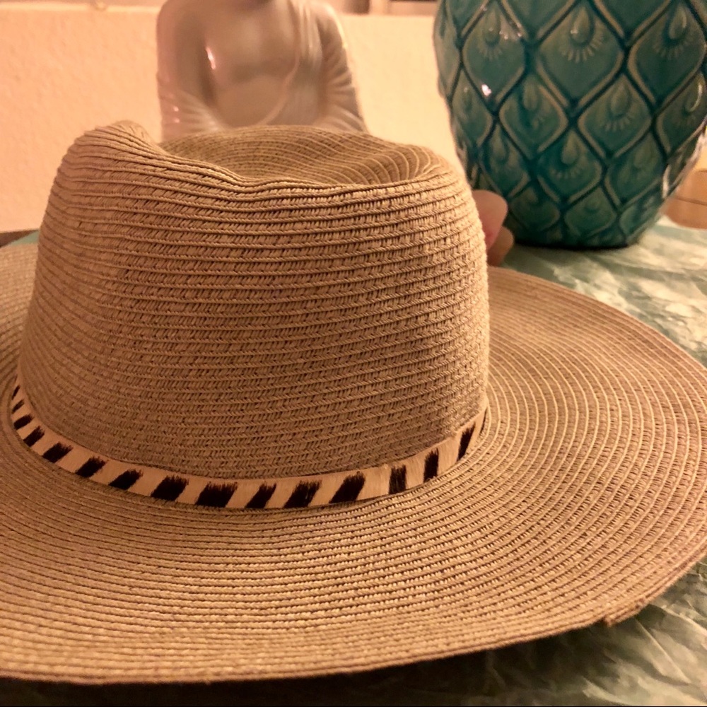 Beach Hat 🏖